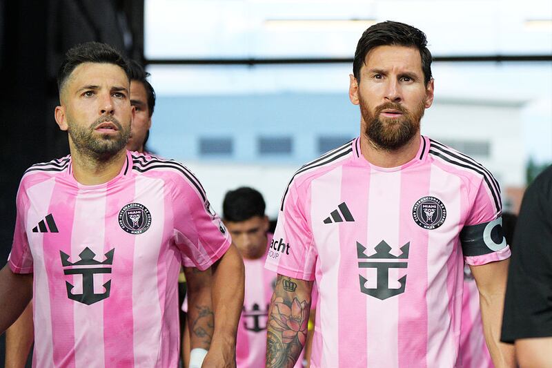 Jordi Alba & Lionel Messi
